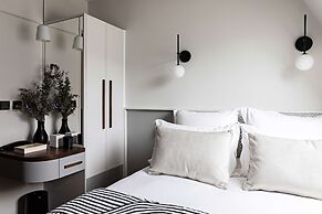 Best Western Premier The Blake Paris Gare Saint Lazare