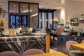 Hotel Des Arts Paris Montmartre