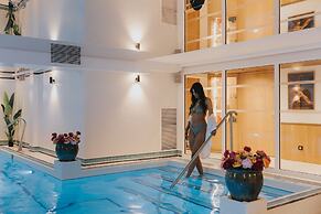 Grand Tonic Hotel & SPA NUXE