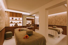 Grand Tonic Hotel & SPA NUXE