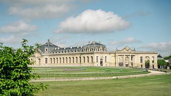 Château Jeanne & the Forest - Château de Montvillargenne