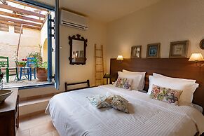 Porto Sisi Hotel Apartments