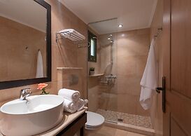 Porto Sisi Hotel Apartments