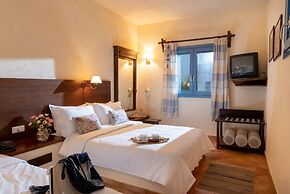 Porto Sisi Hotel Apartments