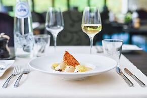 Radisson Blu Balmoral Hotel, Spa