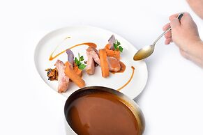 Radisson Blu Balmoral Hotel, Spa