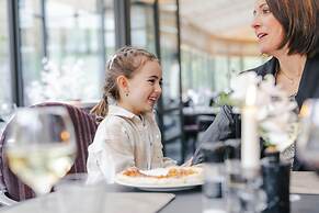 Radisson Blu Balmoral Hotel, Spa