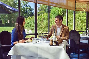 Radisson Blu Balmoral Hotel, Spa