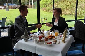 Radisson Blu Balmoral Hotel, Spa