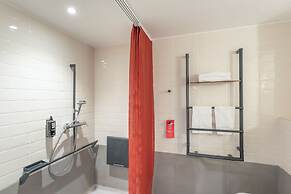 ibis Paris 17 Clichy-Batignolles