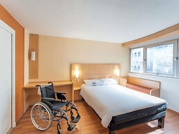 ibis Paris 17 Clichy-Batignolles
