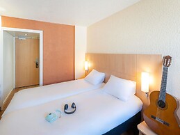 ibis Paris 17 Clichy-Batignolles