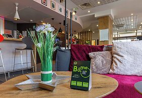 B&B HOTEL Chartres Centre Cathédrale