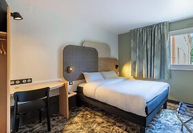 B&B HOTEL Chartres Centre Cathédrale