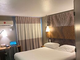 ibis Lyon Sud Chasse Sur Rhone