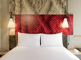ibis Paris Saint-Denis Stade Sud