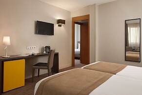 Timhotel Opera Blanche Fontaine