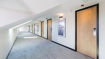 Campanile NATURE - Lyon Est Bron Eurexpo