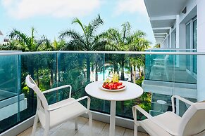 Sonesta Maho Beach All Inclusive Resort Casino & Spa