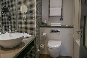 The DoubleTree by Hilton Stratford-upon-Avon