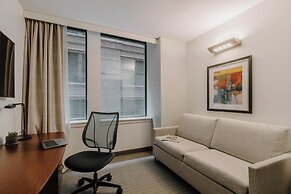 Club Quarters Hotel, Central Loop, Chicago