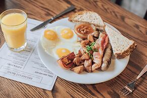 Club Quarters Hotel, Central Loop, Chicago