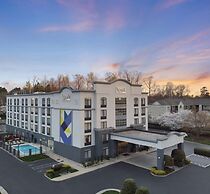 Spark by Hilton Greensboro