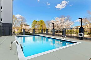 Spark by Hilton Greensboro