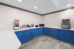 Howard Johnson by Wyndham Jackson