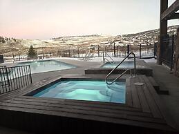Inn at SilverCreek