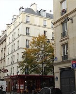 Modern Hotel