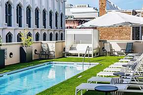 The Lindy Renaissance Charleston Hotel