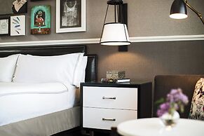 The Lindy Renaissance Charleston Hotel