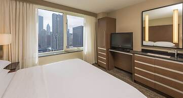 Embassy Suites by Hilton Chicago Downtown Magnificent Mile