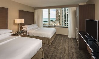 Embassy Suites by Hilton Chicago Downtown Magnificent Mile