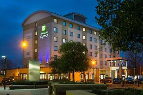 Holiday Inn Express London Wandsworth, an IHG Hotel