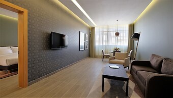 Radisson Blu Hotel, Beirut Verdun