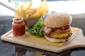 Radisson Blu Hotel, Beirut Verdun