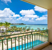 Holiday Resort & Spa Guam