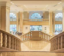 Holiday Resort & Spa Guam