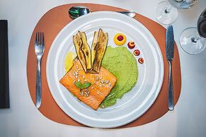 Holiday Inn Rosario by IHG