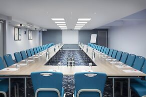 Leonardo London Heathrow Airport