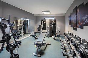 Leonardo London Heathrow Airport