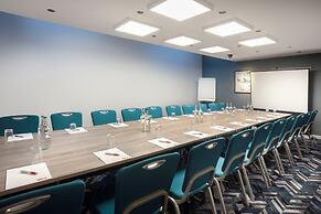 Leonardo London Heathrow Airport