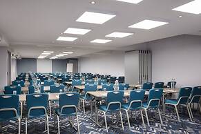 Leonardo London Heathrow Airport