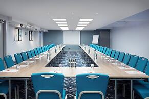 Leonardo London Heathrow Airport