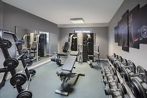 Leonardo London Heathrow Airport