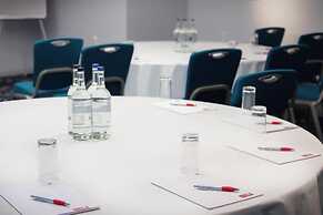 Leonardo London Heathrow Airport