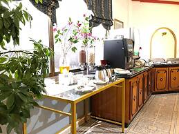 Hotel Al Madinah Holiday