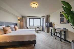 Leonardo Hotel IJmuiden Seaport Beach